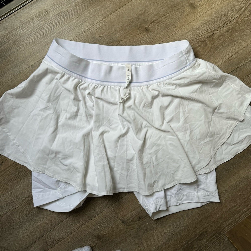 Lululemon white skirt size 14